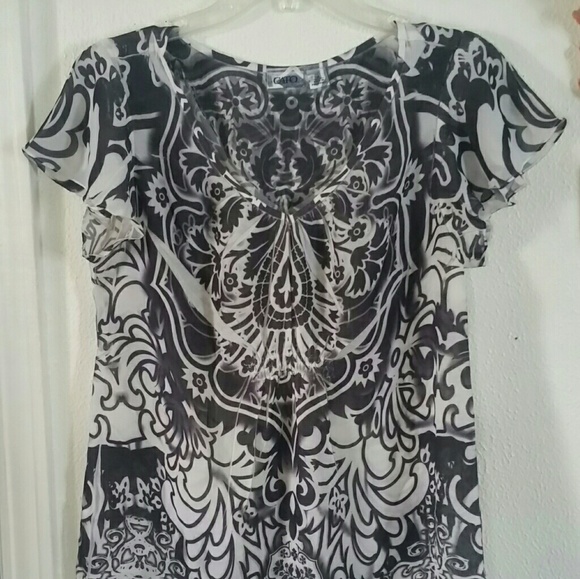 CATO BLACK/WHITE V-NECK LIGHTWEIGHT TOP, MEDIUM - Picture 2 of 5